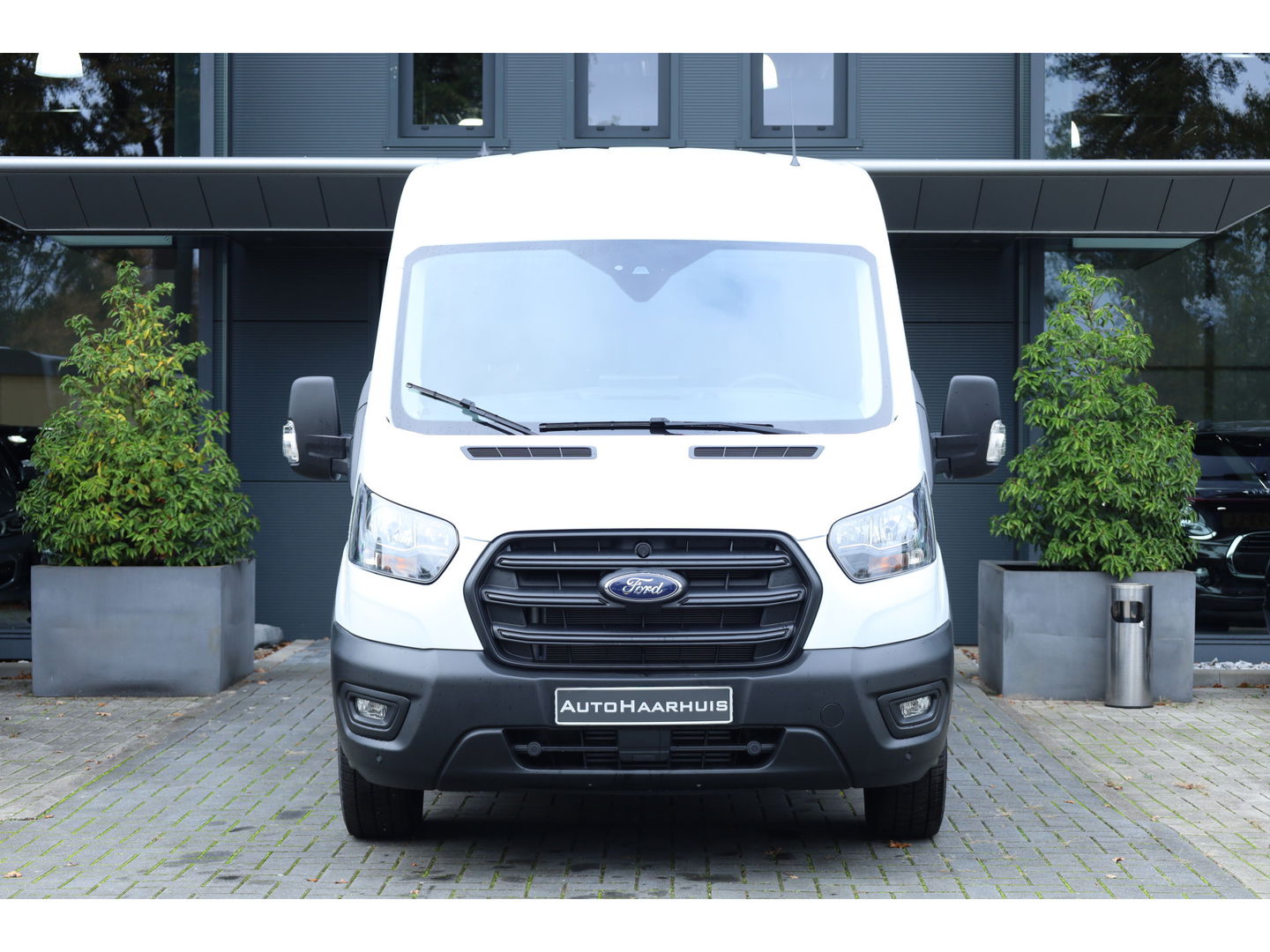 Ford Transit 350 2.0 TDCI L3H2 Trend | Airco | Navi | Cruise | Apple Carplay | Trekhaak | 2.800kg trekgewicht
