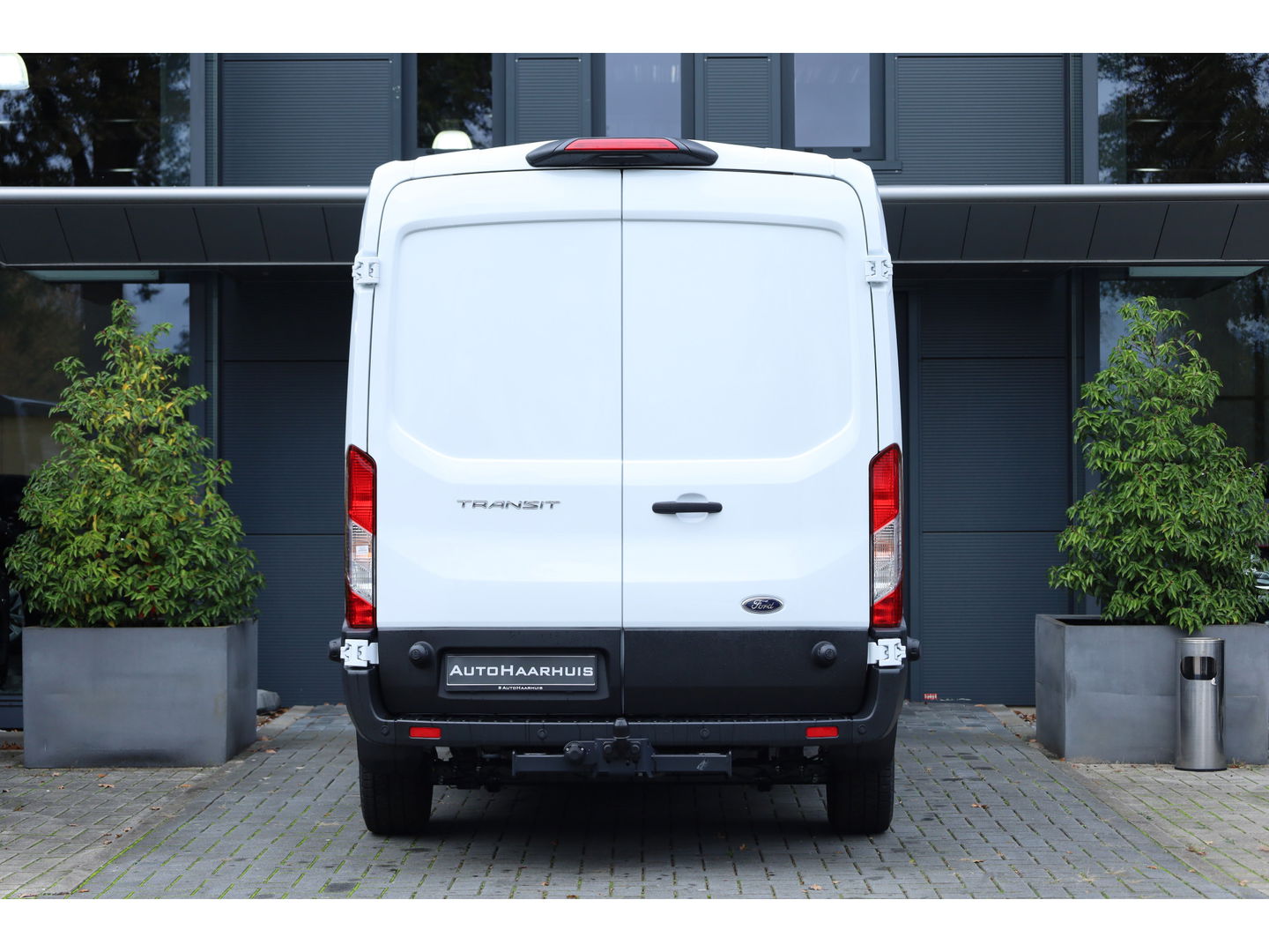 Ford Transit 350 2.0 TDCI L3H2 Trend | Airco | Navi | Cruise | Apple Carplay | Trekhaak | 2.800kg trekgewicht