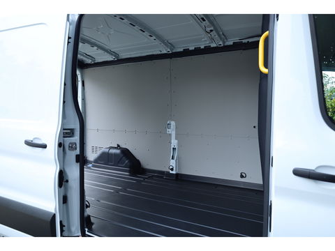 Ford Transit 350 2.0 TDCI L3H2 Trend | Airco | Navi | Cruise | Apple Carplay | Trekhaak | 2.800kg trekgewicht
