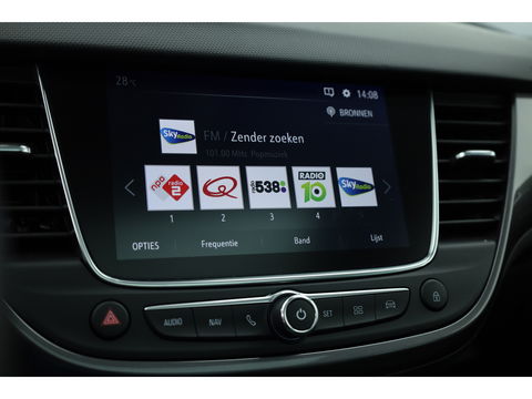 Opel Crossland X 1.2 Turbo Ultimate | CarPlay | Pano | Stoel-stuurver. | Cruise | PDC V+A | Navi