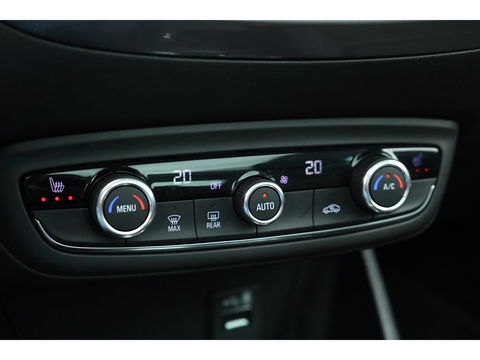 Opel Crossland X 1.2 Turbo Ultimate | CarPlay | Pano | Stoel-stuurver. | Cruise | PDC V+A | Navi