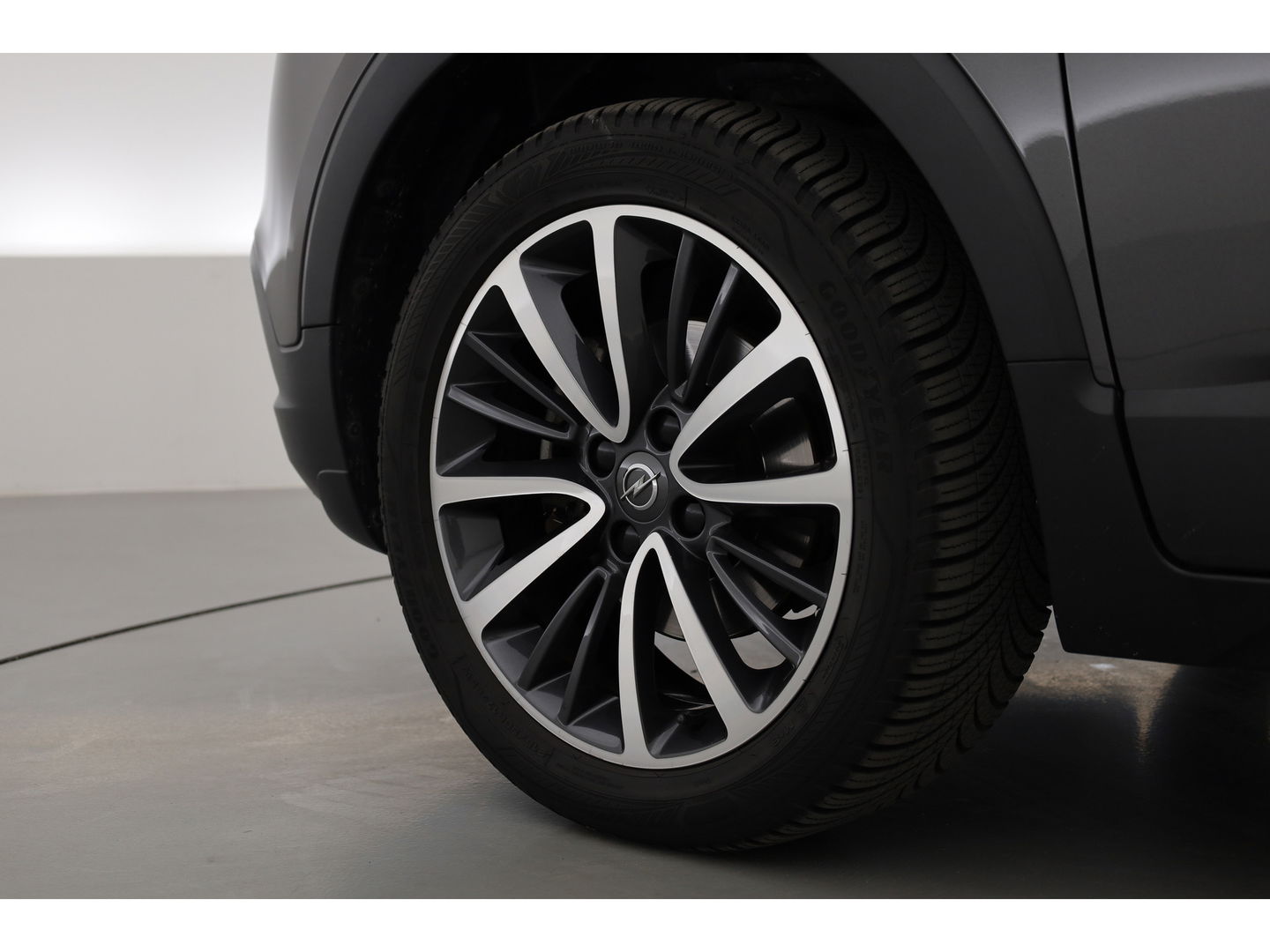 Opel Crossland X 1.2 Turbo Ultimate | CarPlay | Pano | Stoel-stuurver. | Cruise | PDC V+A | Navi
