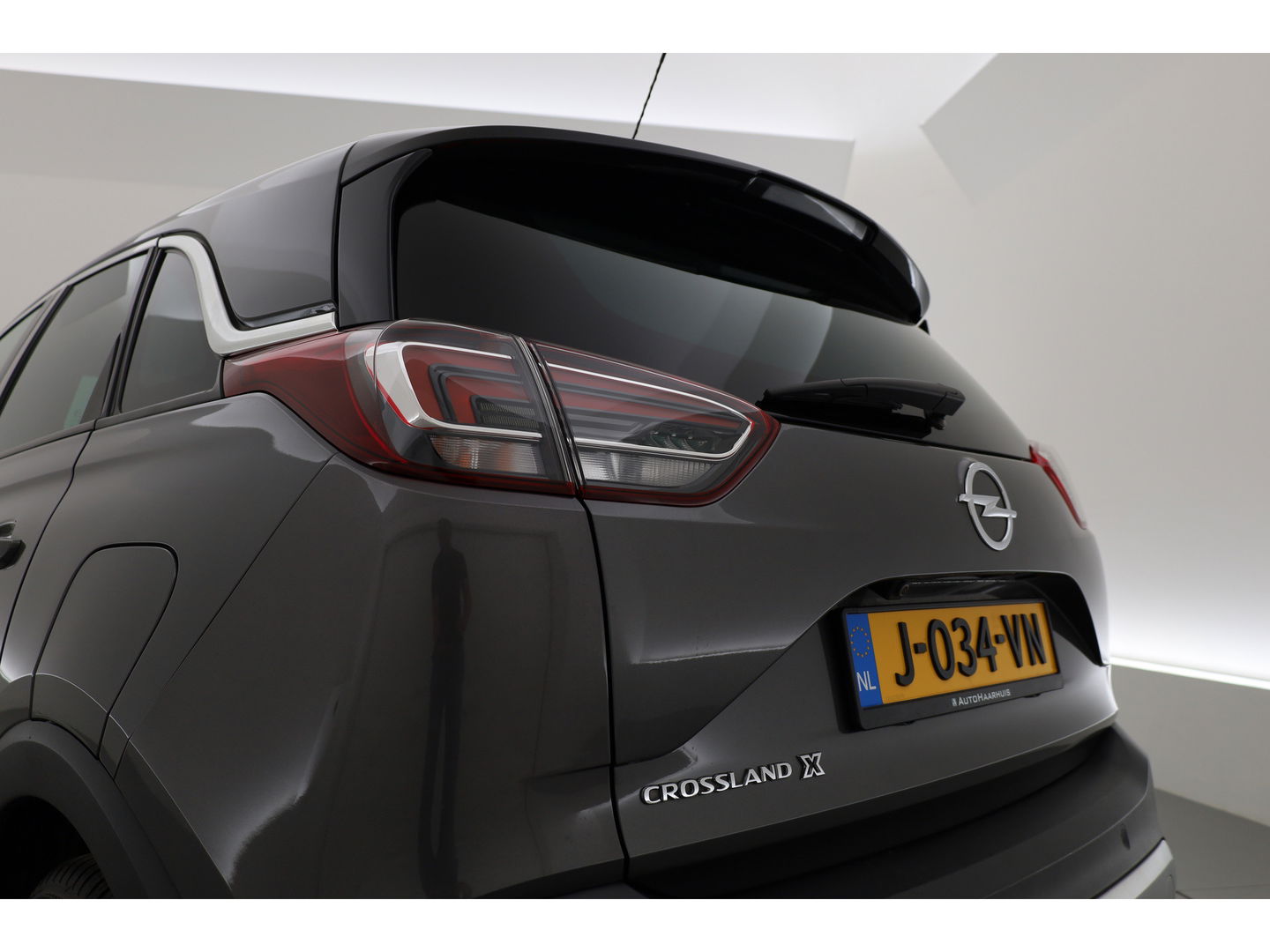 Opel Crossland X 1.2 Turbo Ultimate | CarPlay | Pano | Stoel-stuurver. | Cruise | PDC V+A | Navi