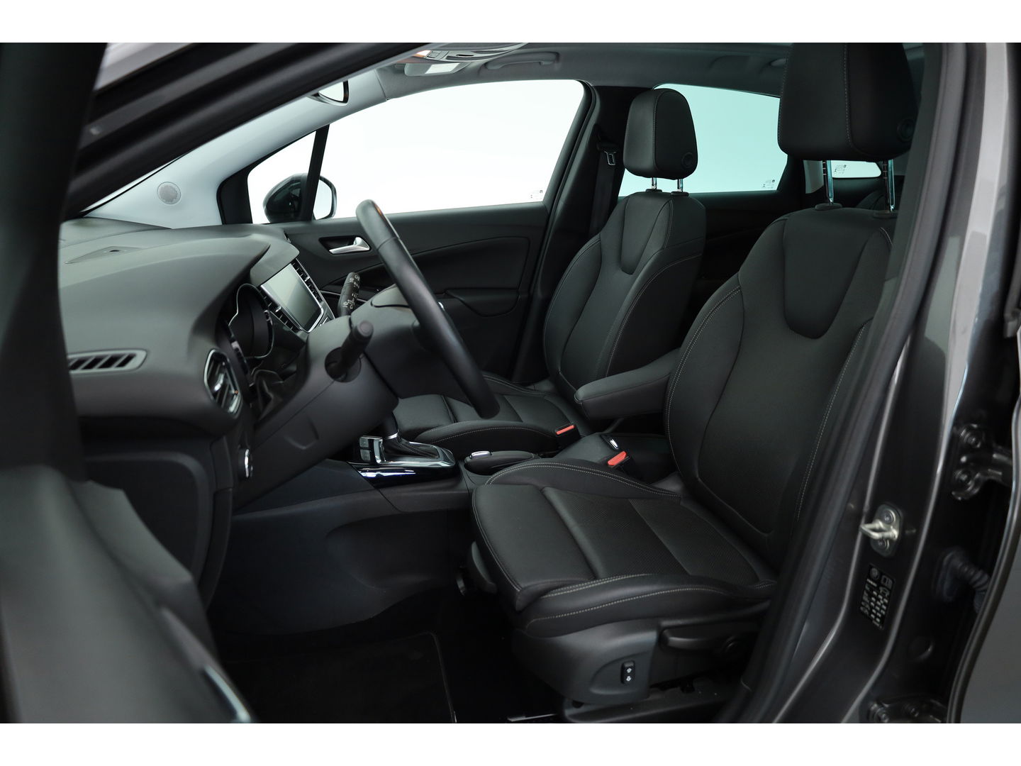 Opel Crossland X 1.2 Turbo Ultimate | CarPlay | Pano | Stoel-stuurver. | Cruise | PDC V+A | Navi