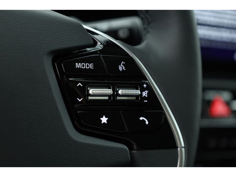 Kia Niro 1.6 GDi PHEV Spirit Tech. | HUD | Harman Kardon | Elek. Stoelen | Stoelventilatie | Camera