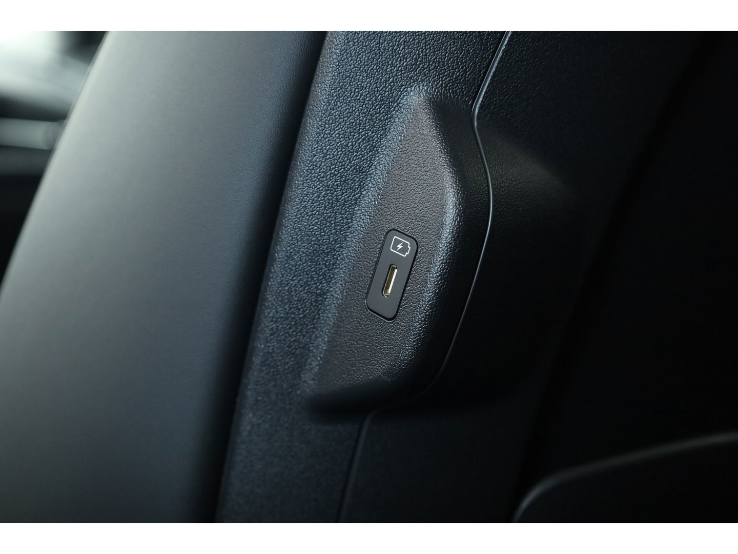 Kia Niro 1.6 GDi PHEV Spirit Tech. | HUD | Harman Kardon | Elek. Stoelen | Stoelventilatie | Camera