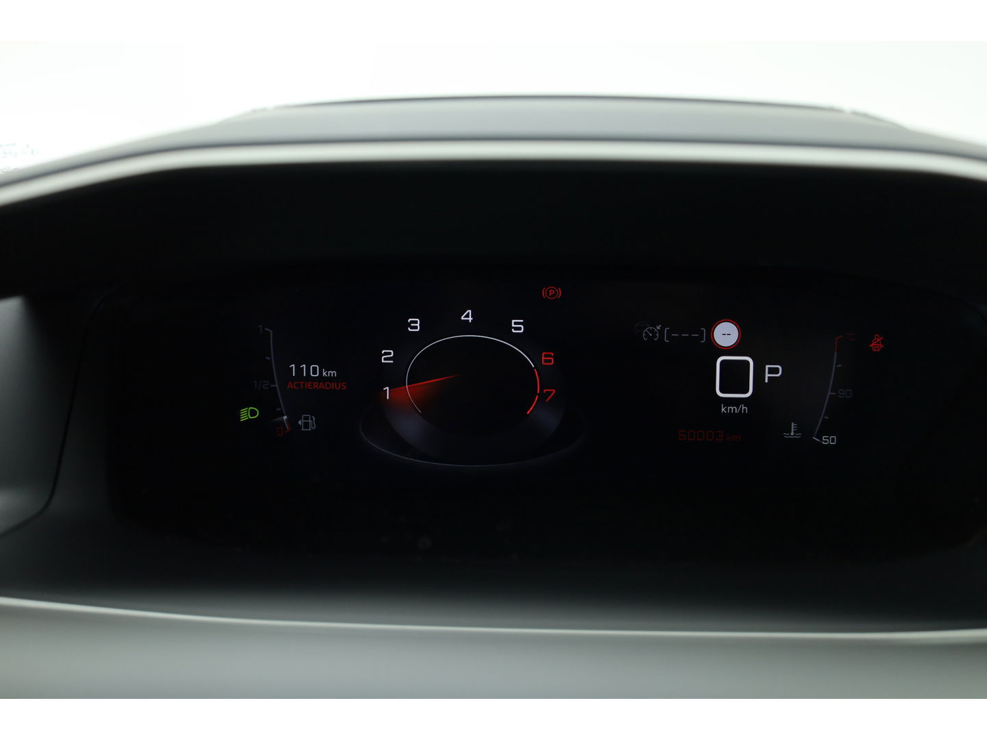 Peugeot 2008 1.2 PureTech GT Pack | Keyless | Carplay | Stoelver. | 18" | Focal Audio