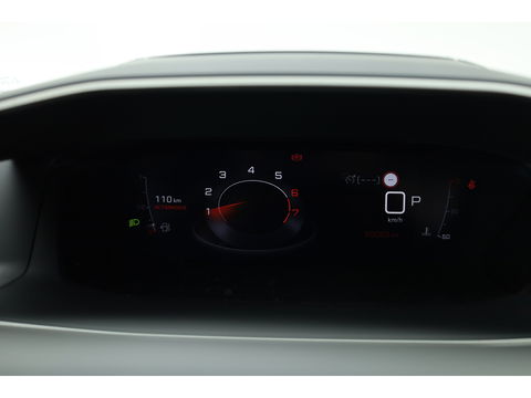 Peugeot 2008 1.2 PureTech GT Pack | Keyless | Carplay | Stoelver. | 18" | Focal Audio