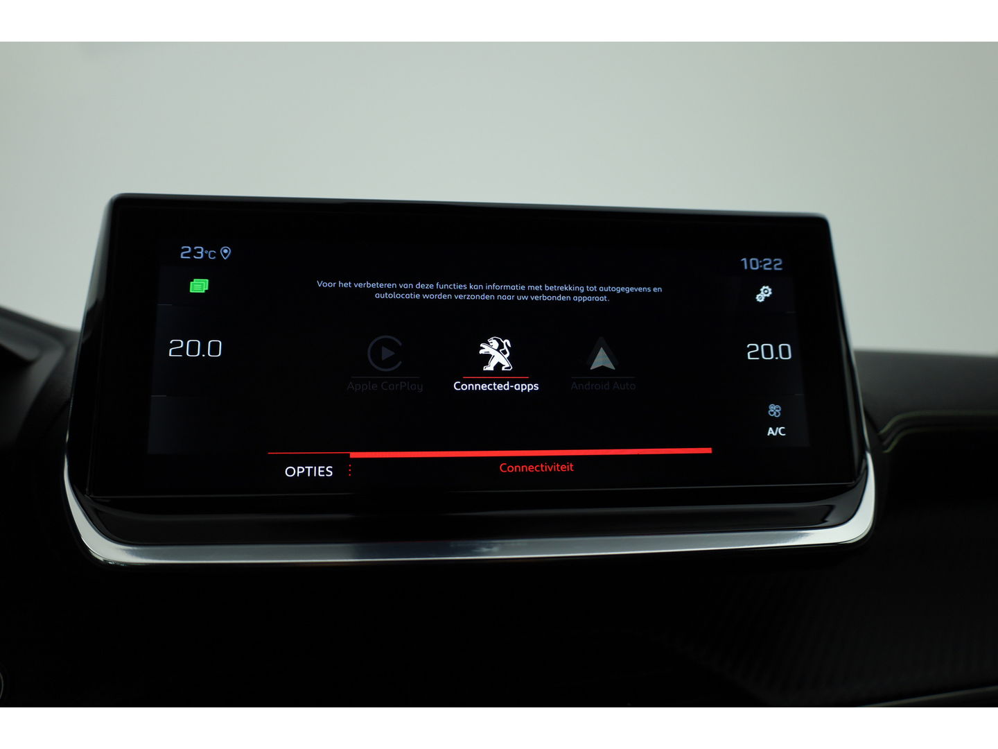 Peugeot 2008 1.2 PureTech GT Pack | Keyless | Carplay | Stoelver. | 18" | Focal Audio