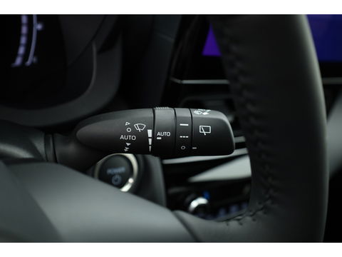 Toyota Yaris Cross 1.5 Hybrid Teamplayer 130pk | Safety pack | Winter pack | Navi | Adapt. Cruise | Camera | Keyless