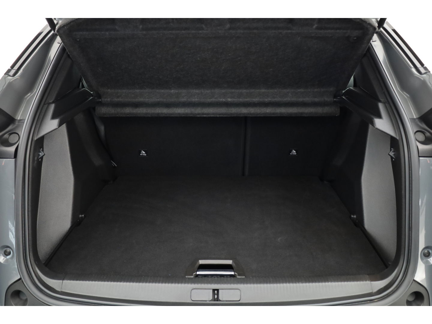Peugeot 2008 1.2 PureTech 130 Allure | Navi | Camera | Apple CarPlay | Clima | LED |