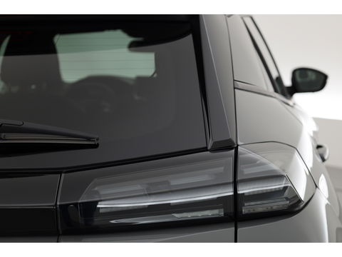 Peugeot 2008 1.2 PureTech 130 Allure | Navi | Camera | Apple CarPlay | Clima | LED |