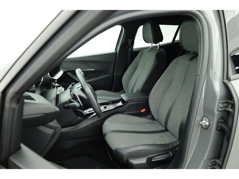 Peugeot 2008 1.2 PureTech 130 Allure | Navi | Camera | Apple CarPlay | Clima | LED |