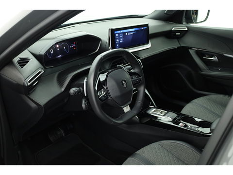 Peugeot 2008 1.2 PureTech 130 Allure | Navi | Camera | Apple CarPlay | Clima | LED |