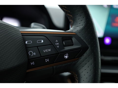 CUPRA Leon Sportstourer 1.4 e-Hybrid | Adapt. Cruise | Camera | Apple CarPlay | Stoel- Stuurverw. | Keyless