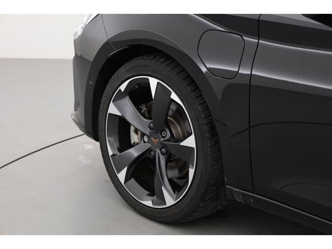 CUPRA Leon Sportstourer 1.4 e-Hybrid | Adapt. Cruise | Camera | Apple CarPlay | Stoel- Stuurverw. | Keyless