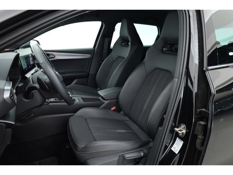 CUPRA Leon Sportstourer 1.4 e-Hybrid | Adapt. Cruise | Camera | Apple CarPlay | Stoel- Stuurverw. | Keyless