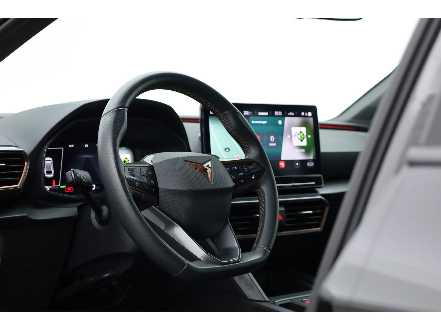 CUPRA Leon Sportstourer 1.4 e-Hybrid | Adapt. Cruise | Camera | Apple CarPlay | Stoel- Stuurverw. | Keyless
