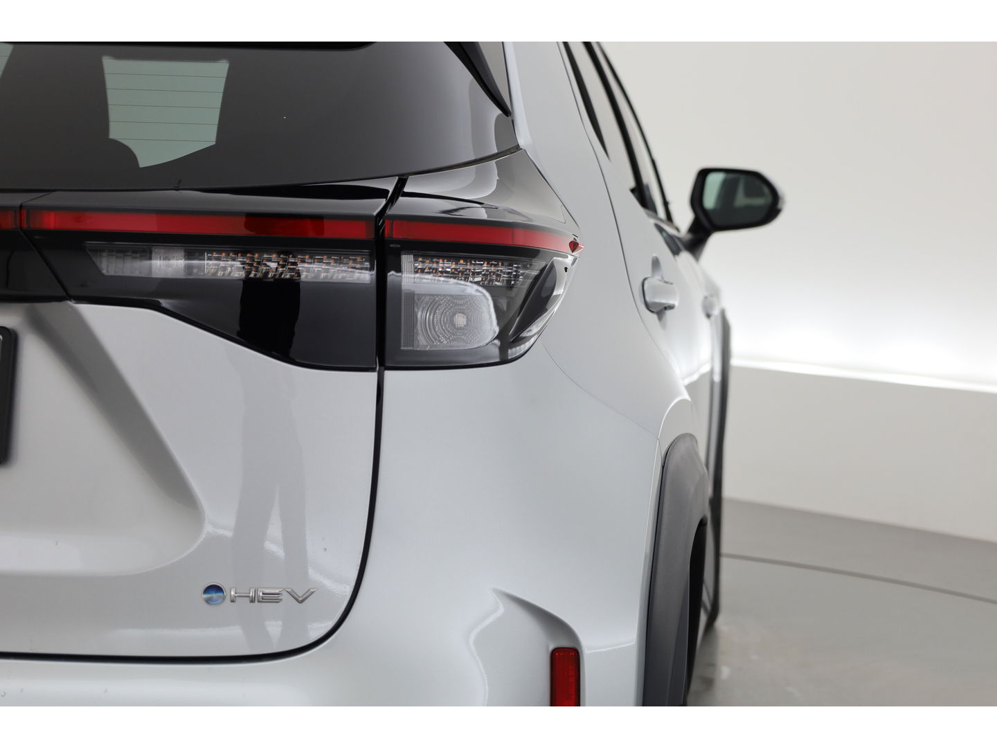 Toyota Yaris Cross 1.5 Hybrid Teamplayer 130pk | Winter pack | Safety pack | Navi | Adapt. Cruise | Camera | Keyless