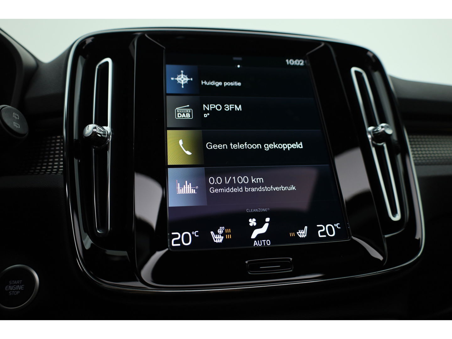 Volvo XC40 T5 Recharge R-Design | Pano | Navi | Elek. Stoelen | Stoel- Stuurverw. | Carplay | Camera