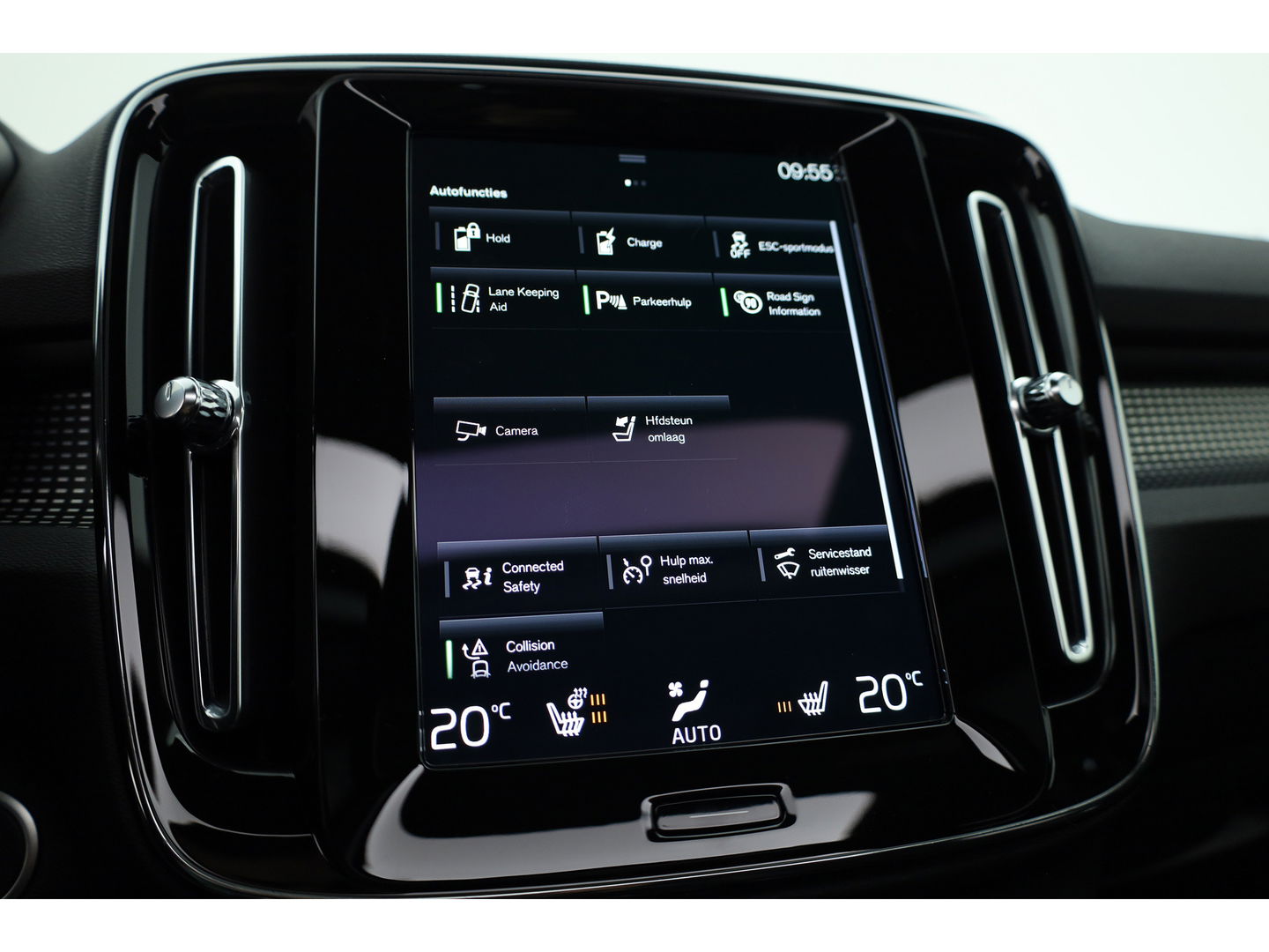 Volvo XC40 T5 Recharge R-Design | Pano | Navi | Elek. Stoelen | Stoel- Stuurverw. | Carplay | Camera