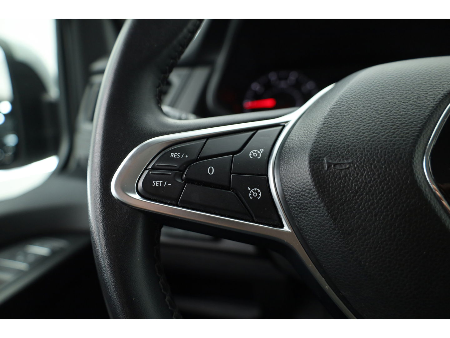 Renault Trafic 2.0 dCi 130 T30 L2H1 Work Edition | Trekhaak | Cruise | Camera | Bluetooth