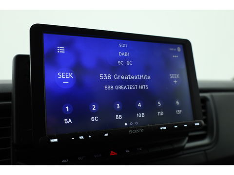 Renault Trafic 2.0 dCi 130 T30 L2H1 Work Edition | Trekhaak | Cruise | Camera | Bluetooth