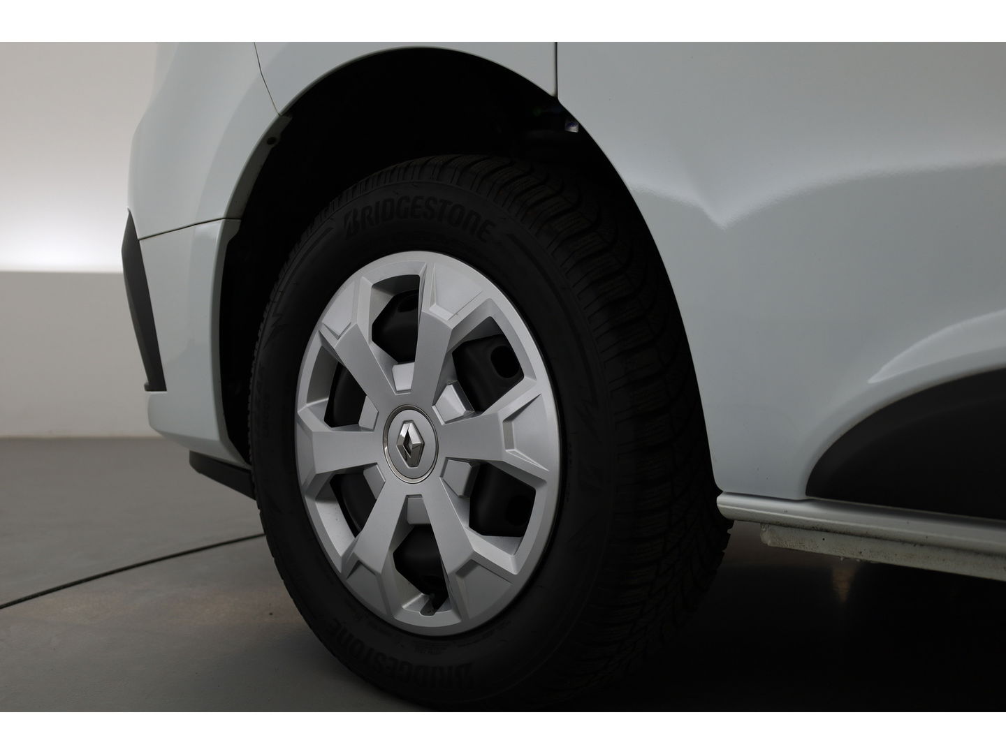 Renault Trafic 2.0 dCi 130 T30 L2H1 Work Edition | Trekhaak | Cruise | Camera | Bluetooth