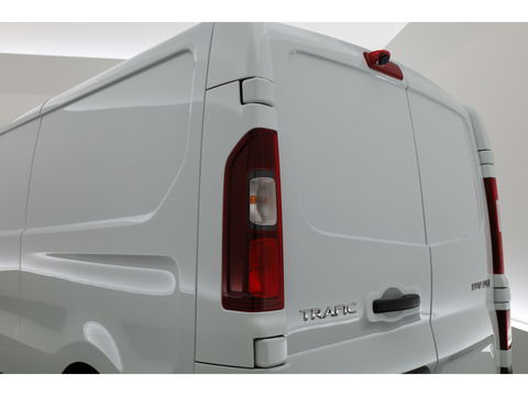 Renault Trafic 2.0 dCi 130 T30 L2H1 Work Edition | Trekhaak | Cruise | Camera | Bluetooth