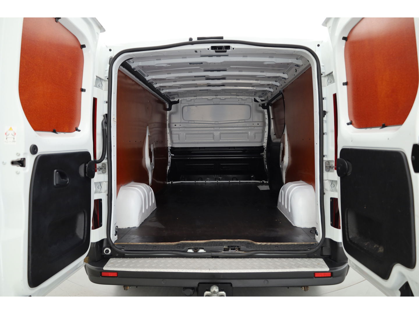 Renault Trafic 2.0 dCi 130 T30 L2H1 Work Edition | Trekhaak | Cruise | Camera | Bluetooth