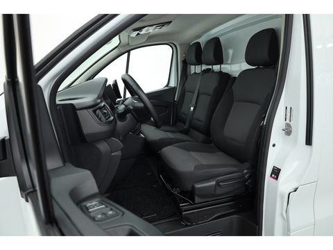 Renault Trafic 2.0 dCi 130 T30 L2H1 Work Edition | Trekhaak | Cruise | Camera | Bluetooth