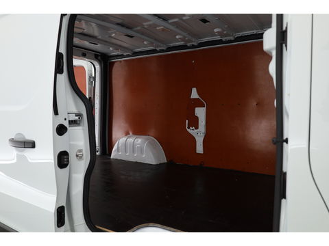 Renault Trafic 2.0 dCi 130 T30 L2H1 Work Edition | Trekhaak | Cruise | Camera | Bluetooth