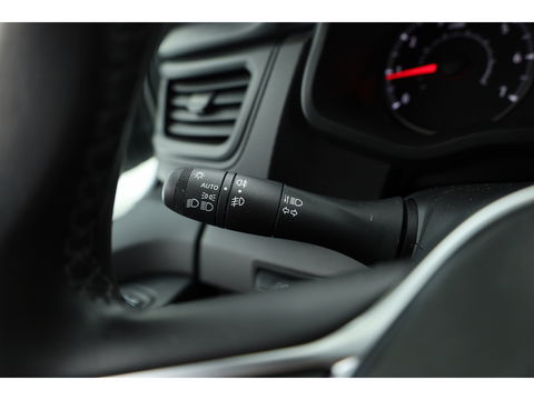 Renault Trafic 2.0 dCi 130 T30 L2H1 Work Edition | Trekhaak | Cruise | Camera | Bluetooth