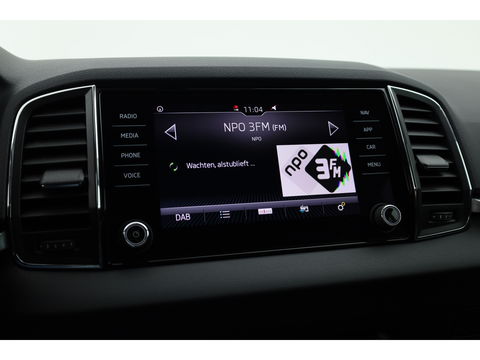 Škoda Karoq 1.5 TSI ACT DSG | Navi | Adapt. cruise | Camera | Stoelverw. | Elek. Achterklep | LED