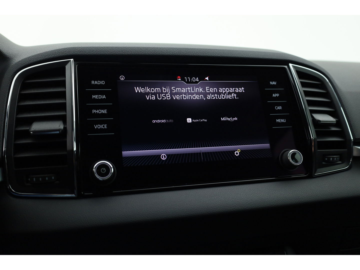 Škoda Karoq 1.5 TSI ACT DSG | Navi | Adapt. cruise | Camera | Stoelverw. | Elek. Achterklep | LED