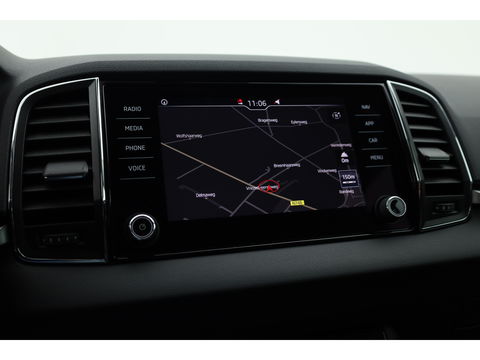 Škoda Karoq 1.5 TSI ACT DSG | Navi | Adapt. cruise | Camera | Stoelverw. | Elek. Achterklep | LED