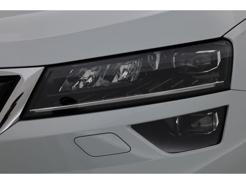 Škoda Karoq 1.5 TSI ACT DSG | Navi | Adapt. cruise | Camera | Stoelverw. | Elek. Achterklep | LED