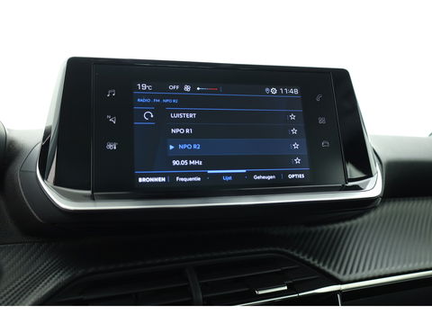 Peugeot 208 1.2 PureTech Allure Pack | Cruise | PDC A | CarPlay | Bluetooth