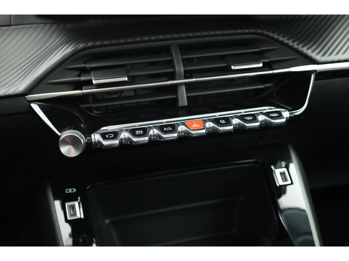 Peugeot 208 1.2 PureTech Allure Pack | Cruise | PDC A | CarPlay | Bluetooth