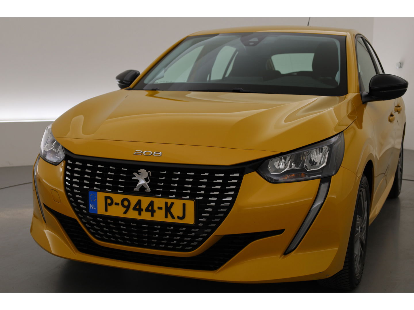 Peugeot 208 1.2 PureTech Allure Pack | Cruise | PDC A | CarPlay | Bluetooth