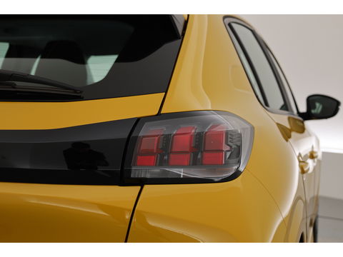 Peugeot 208 1.2 PureTech Allure Pack | Cruise | PDC A | CarPlay | Bluetooth