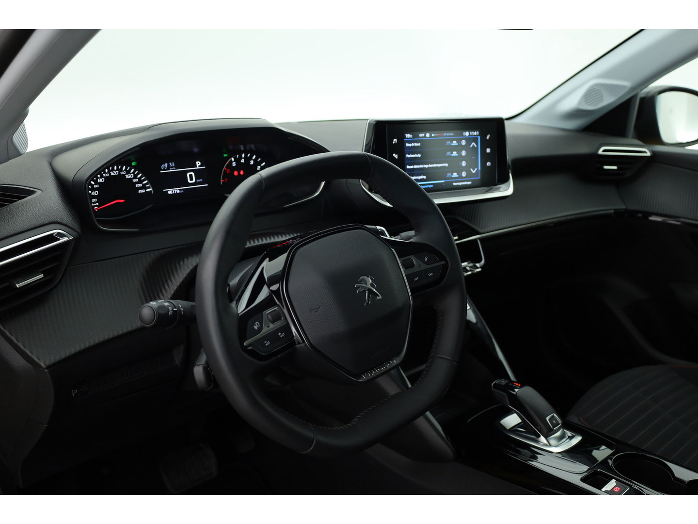 Peugeot 208 1.2 PureTech Allure Pack | Cruise | PDC A | CarPlay | Bluetooth