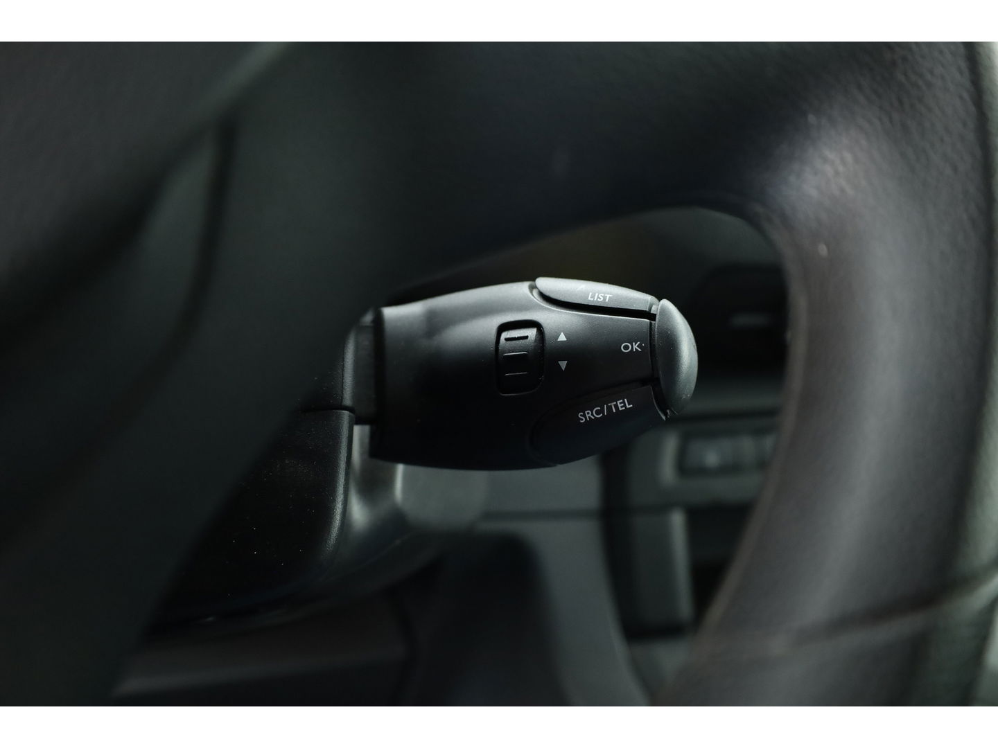Opel Vivaro 2.0 CDTI L3H1 Edition | 145pk | Trekhaak | Cruise | Apple CarPlay | Betimmering