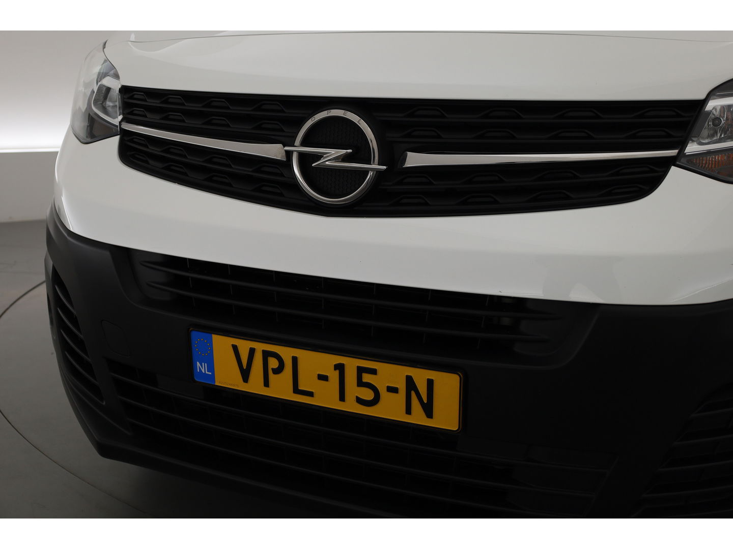 Opel Vivaro 2.0 CDTI L3H1 Edition | 145pk | Trekhaak | Cruise | Apple CarPlay | Betimmering