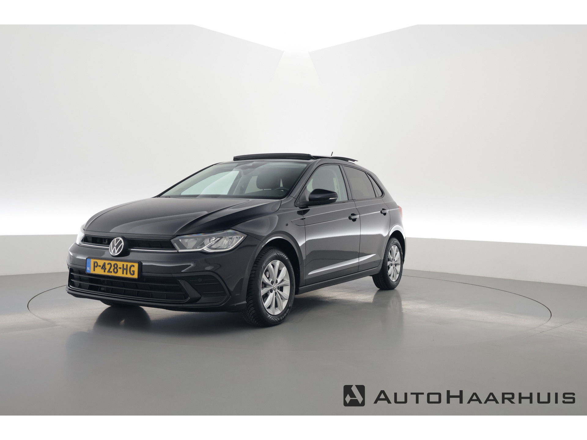 Volkswagen Polo 1.0 TSI DSG | Pano | Apple CarPlay | Camera | LED | Clima | All Seasons