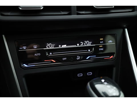 Volkswagen Polo 1.0 TSI DSG | Pano | Apple CarPlay | Camera | LED | Clima | All Seasons