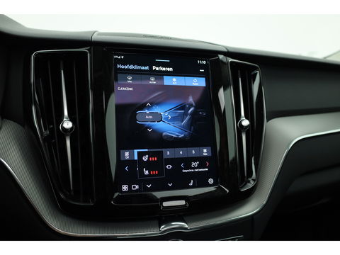 Volvo XC60 2.0 T8 Plug-in hybrid AWD Plus Dark | Pano | Memory seats | 360cam | H&K | Leder | Pilot Assist