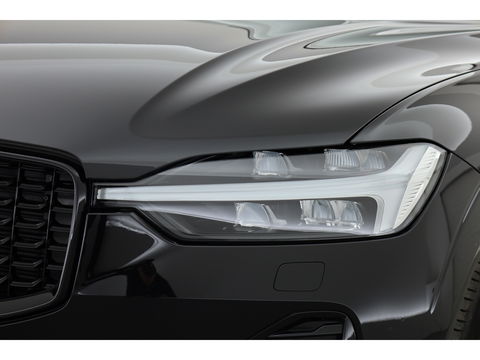 Volvo XC60 2.0 T8 Plug-in hybrid AWD Plus Dark | Pano | Memory seats | 360cam | H&K | Leder | Pilot Assist