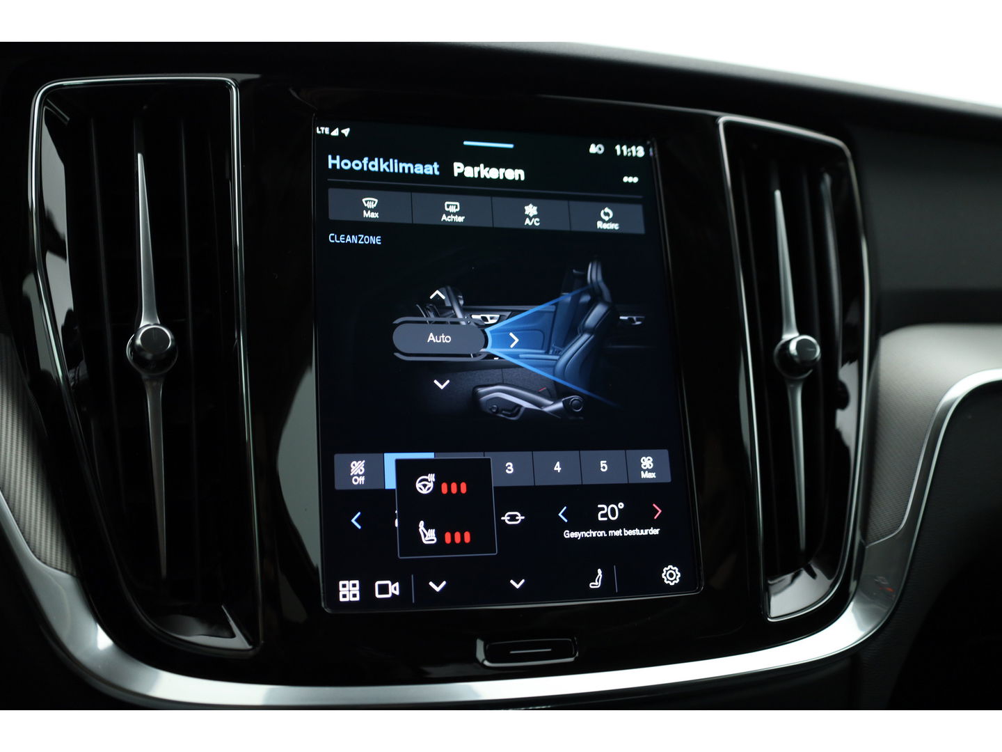 Volvo V60 T6 Recharge Plus Bright | Pilot assist | H&K | Memory | 360cam | Google info. | 19''