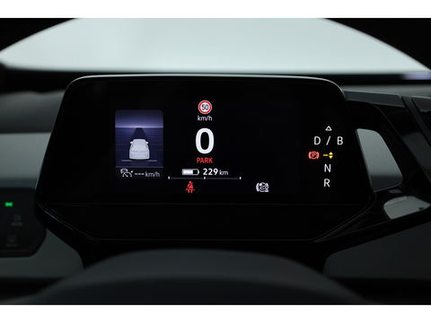 Volkswagen ID.3 First Plus 58 kWh | Navi | IQ. Light | Stoel- Stuurverw. | Adapt. Cruise | Camera